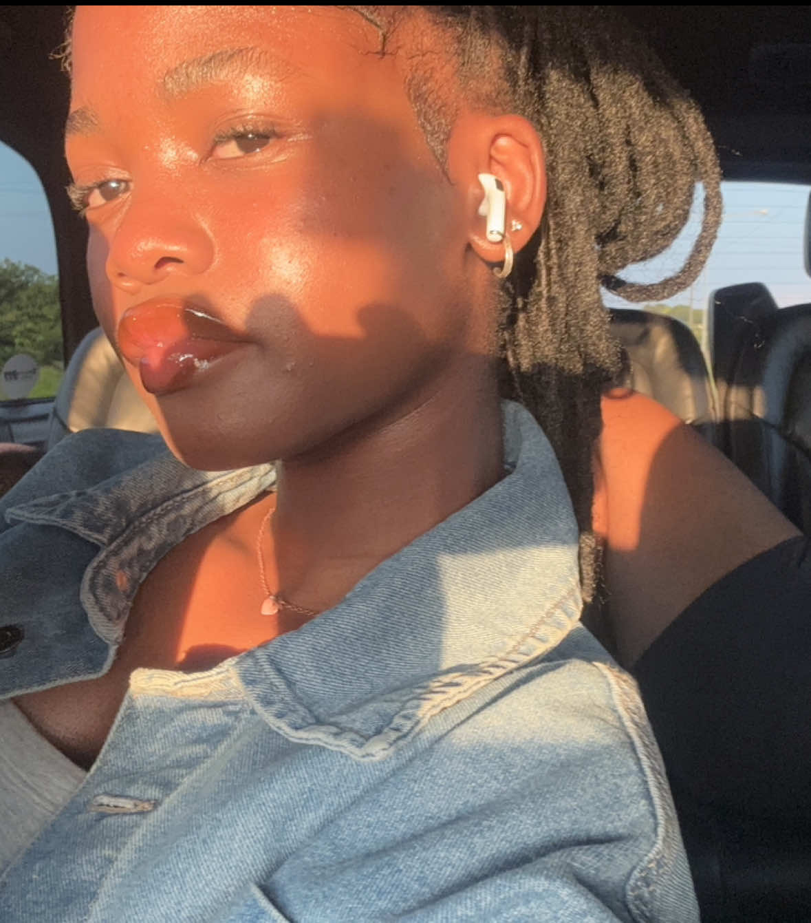 @Rara$upermacyy