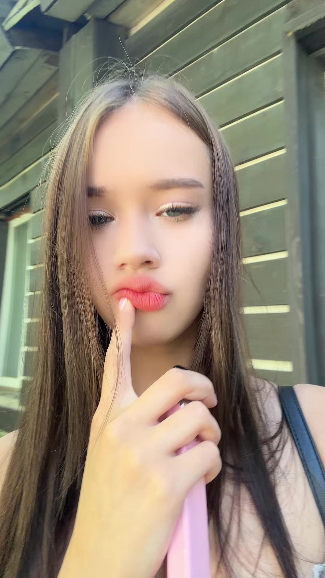 @Viktoria