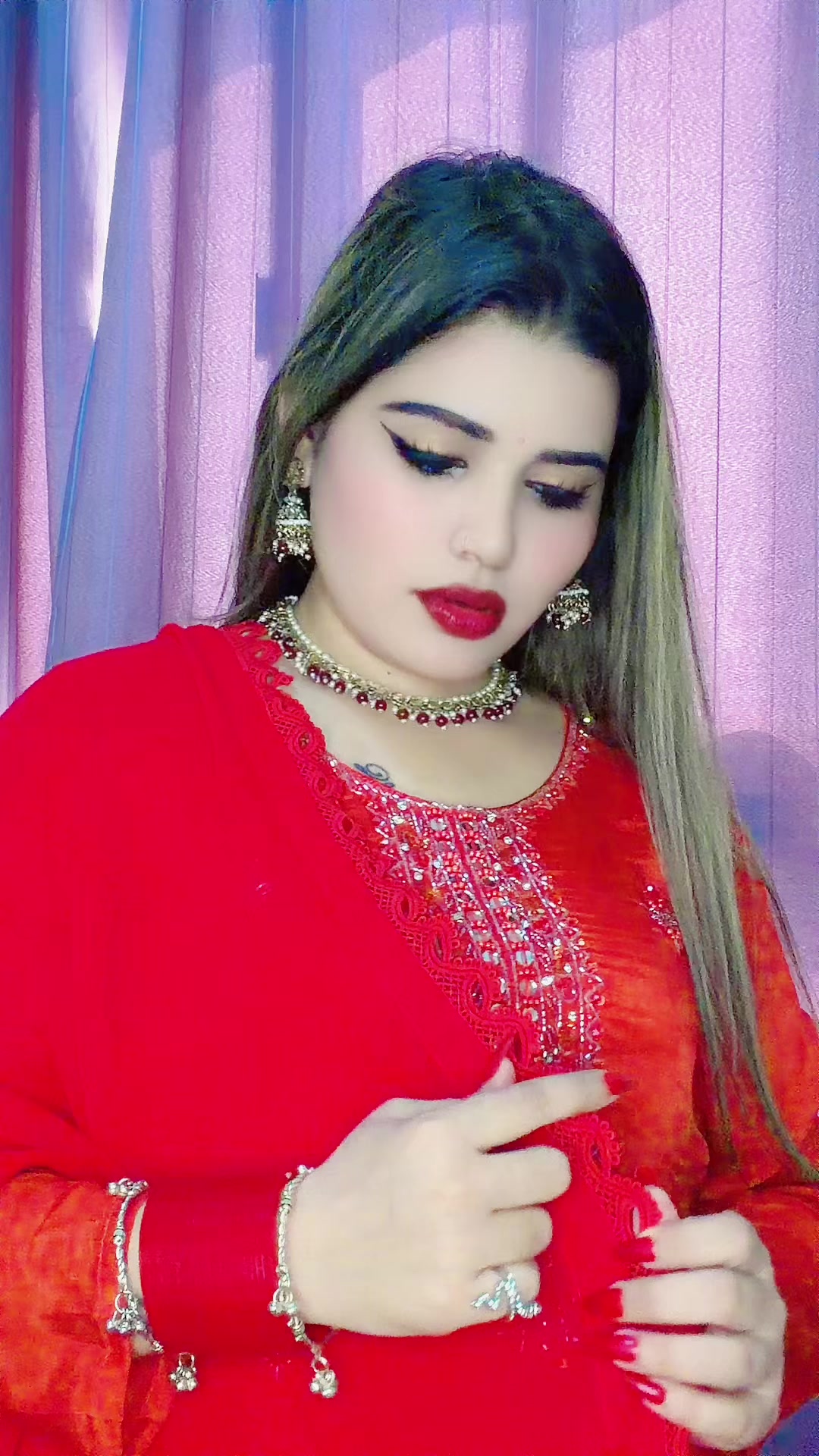 @꧁༒miss Kajal sharma ༒꧂