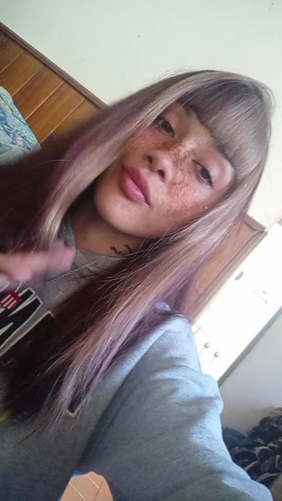 @Iaraaa__5