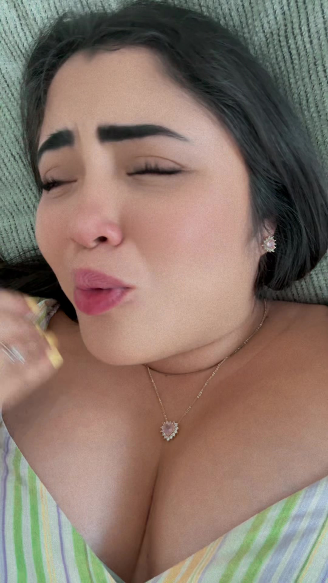 @Isacerino