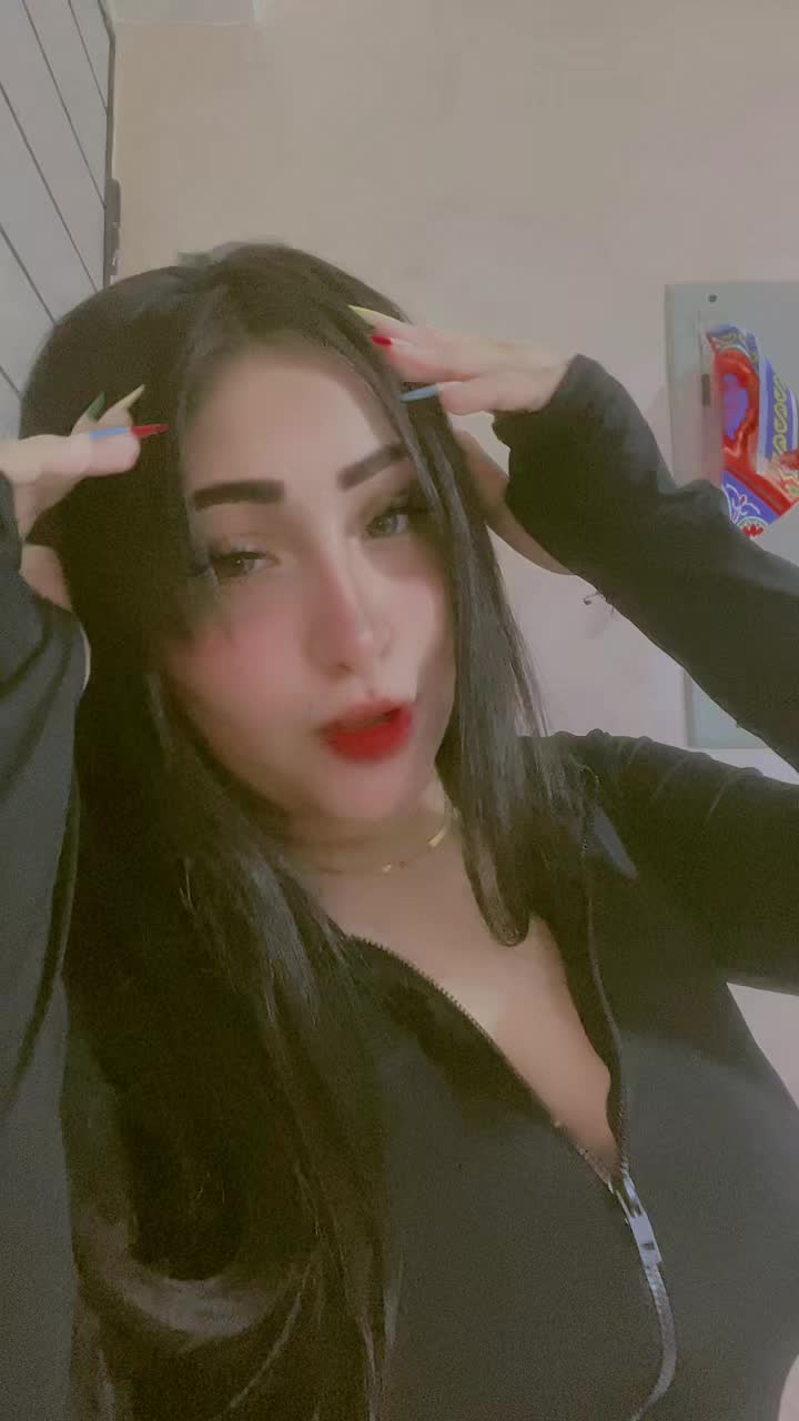 @Engy 💋♥
