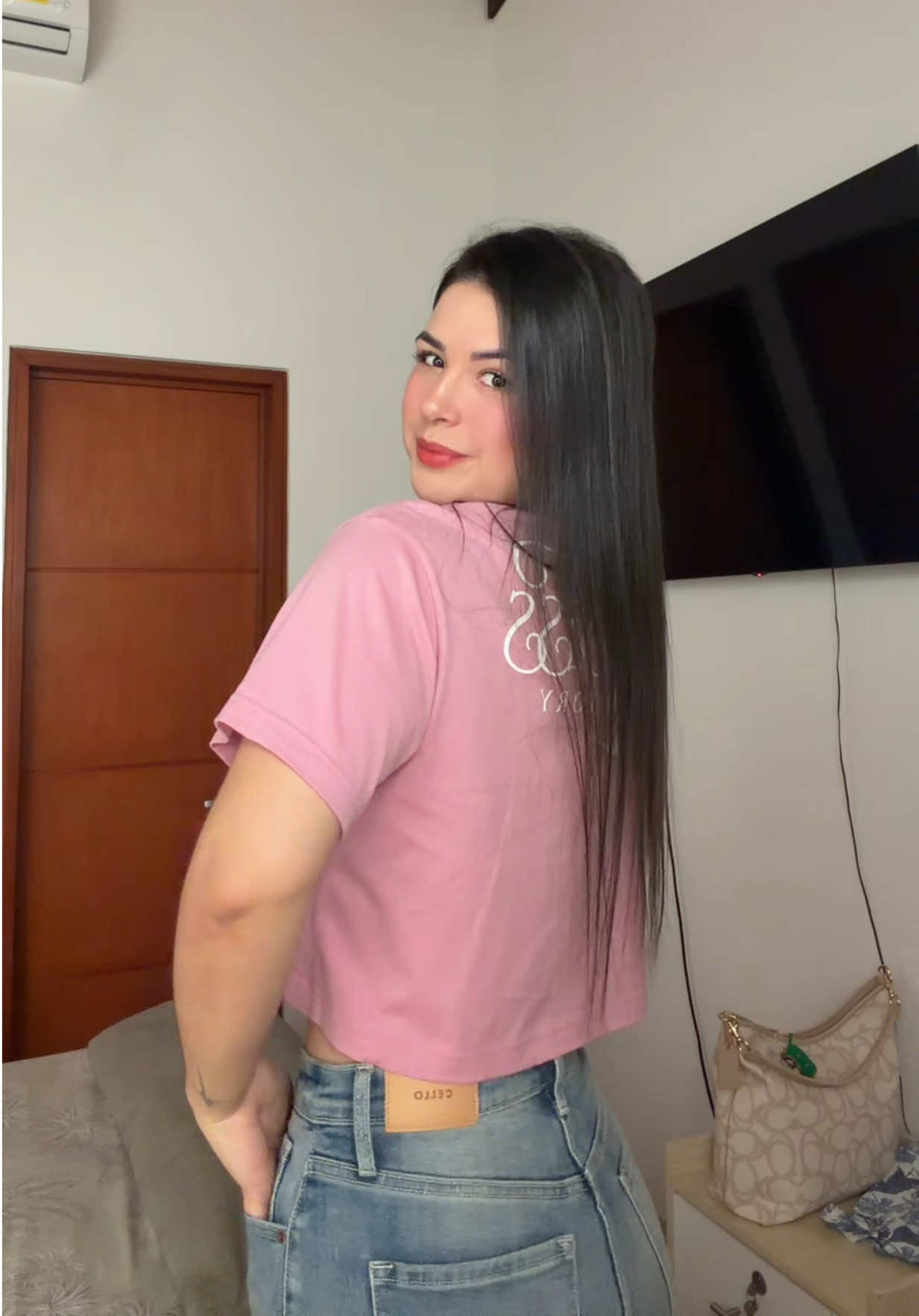 @Angiemsanguino