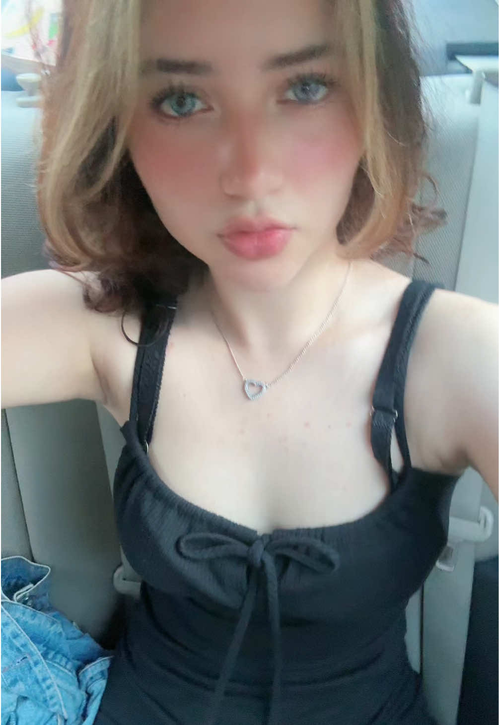 @Francella🍒