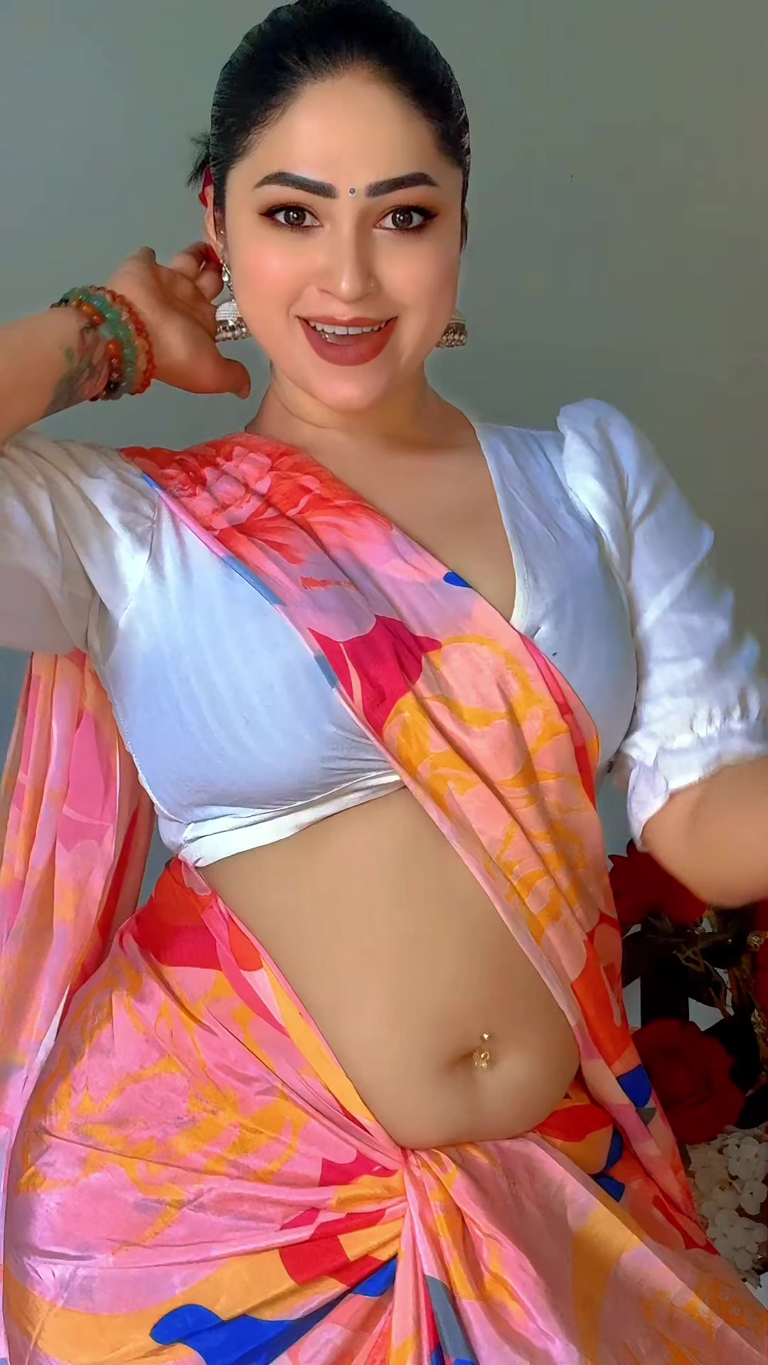 @M E E R A 🌸♌️🇱🇰