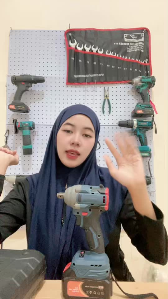 @AlatLify
