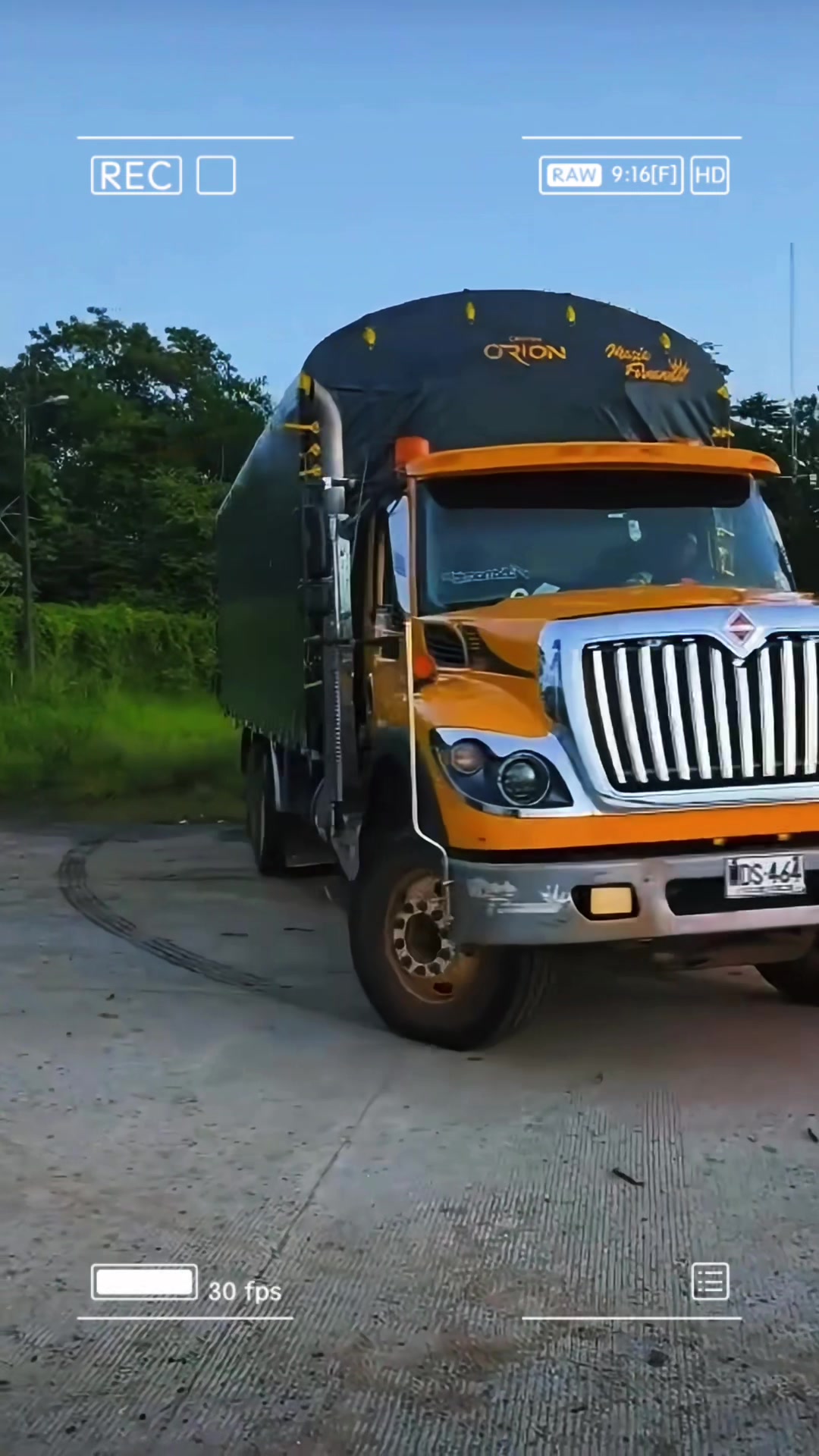@Trocheros Trucks