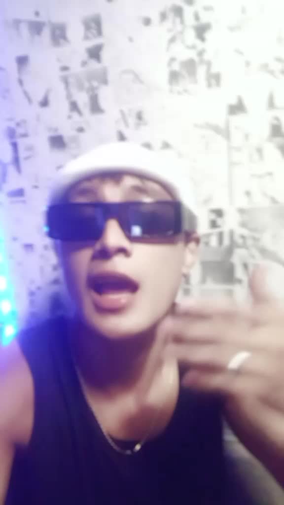 @😎(its me john robert)😎