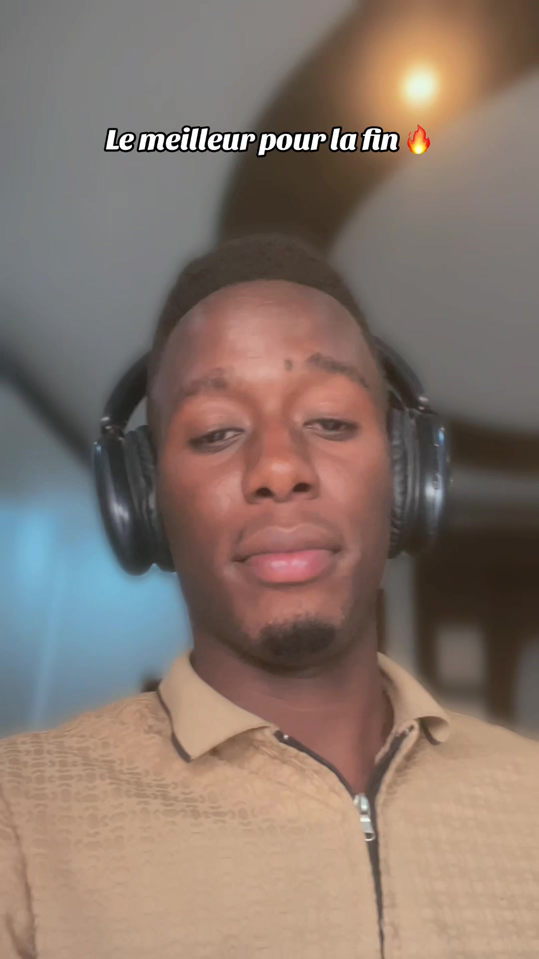 @🎧