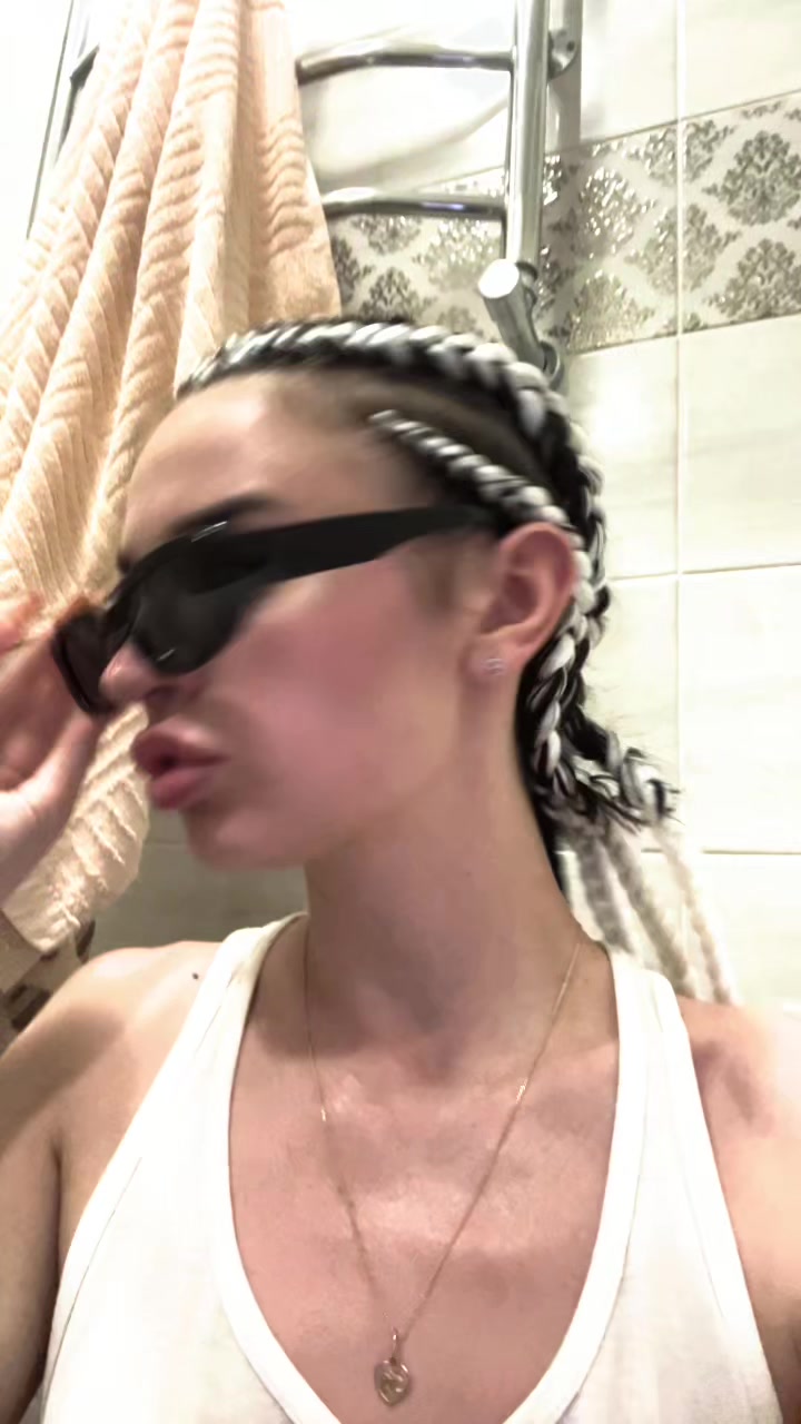 @Aktenas_