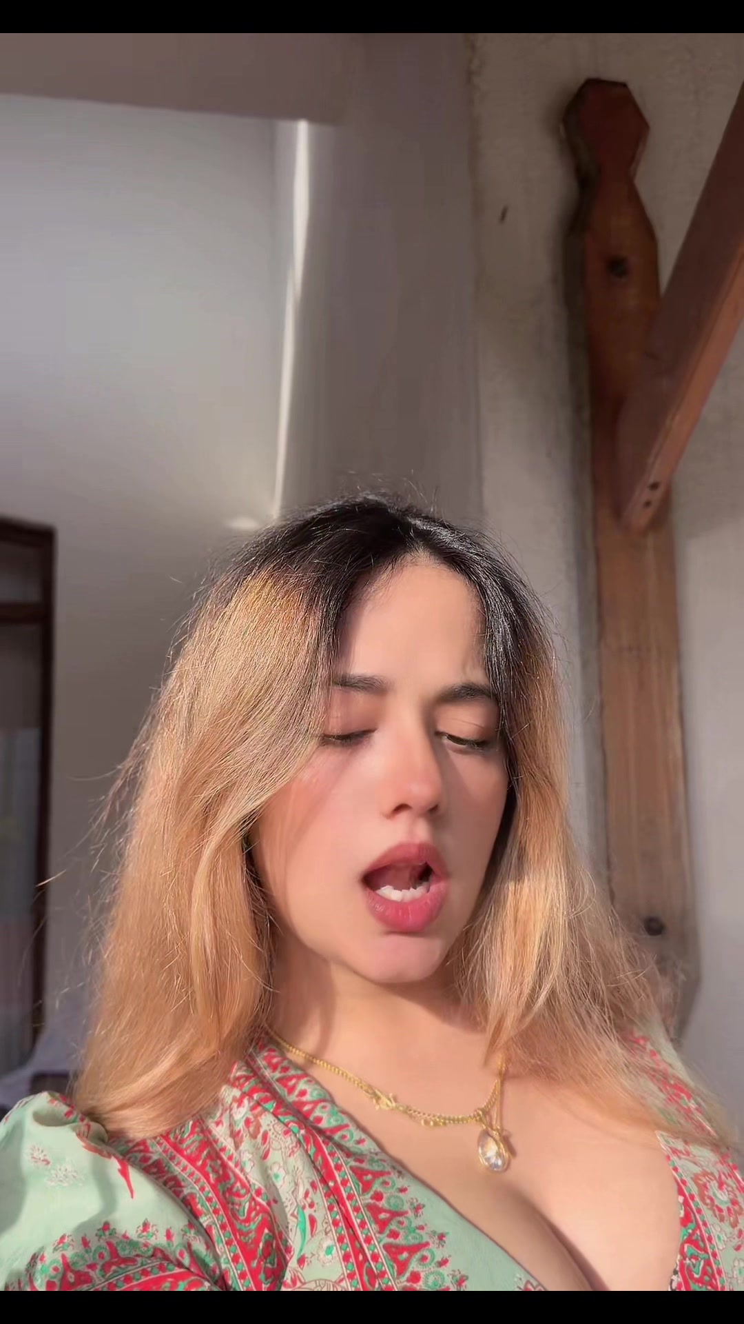@davina
