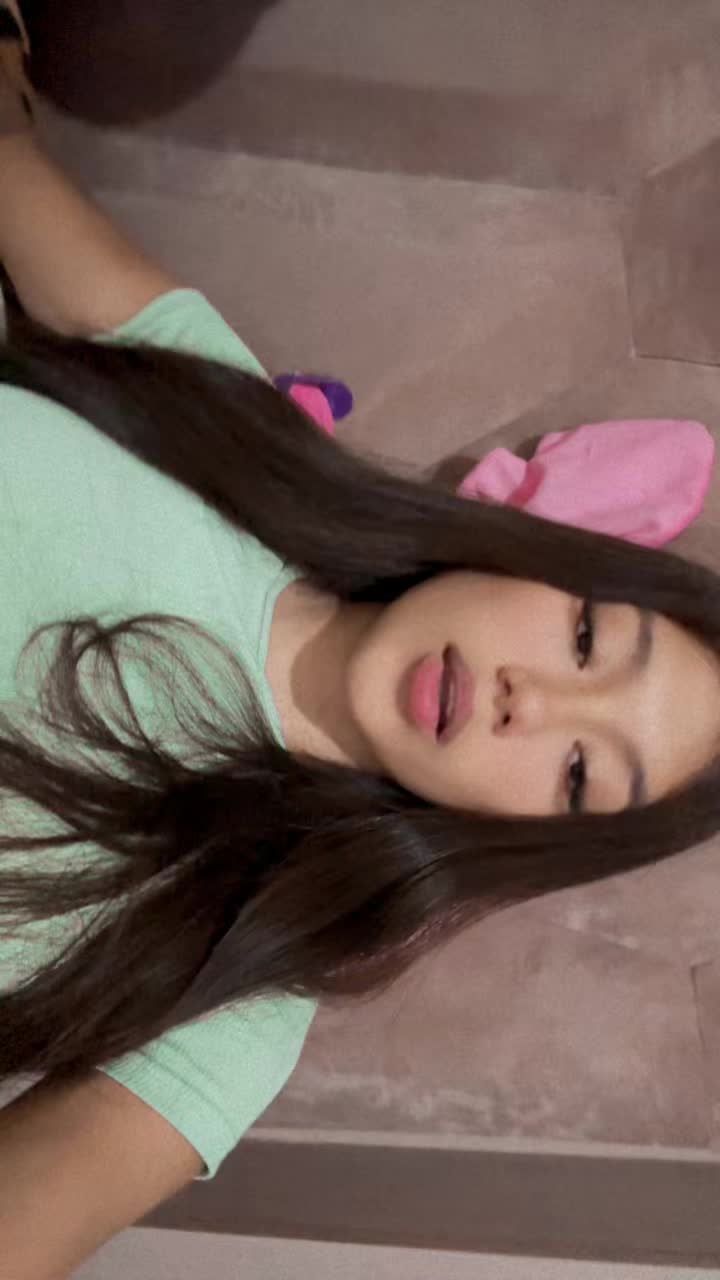 @Valeska🕷️