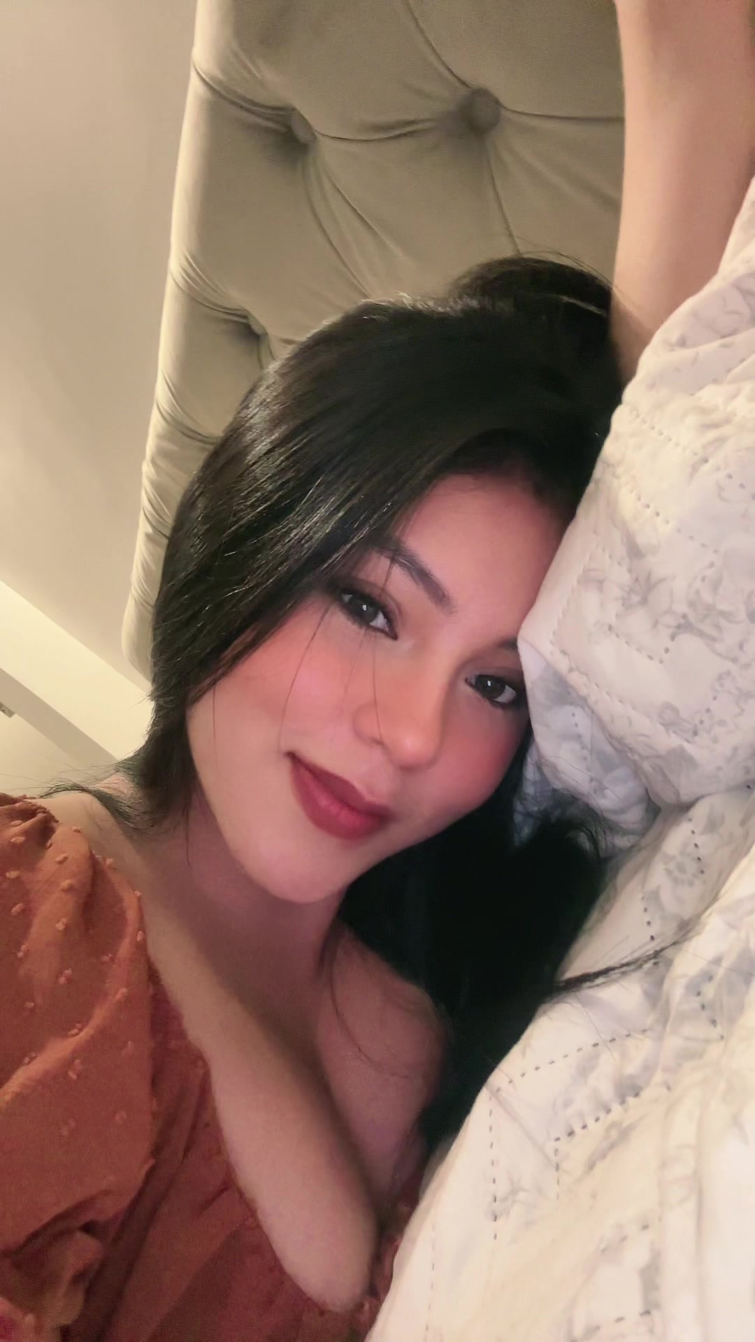 @alisloor14_