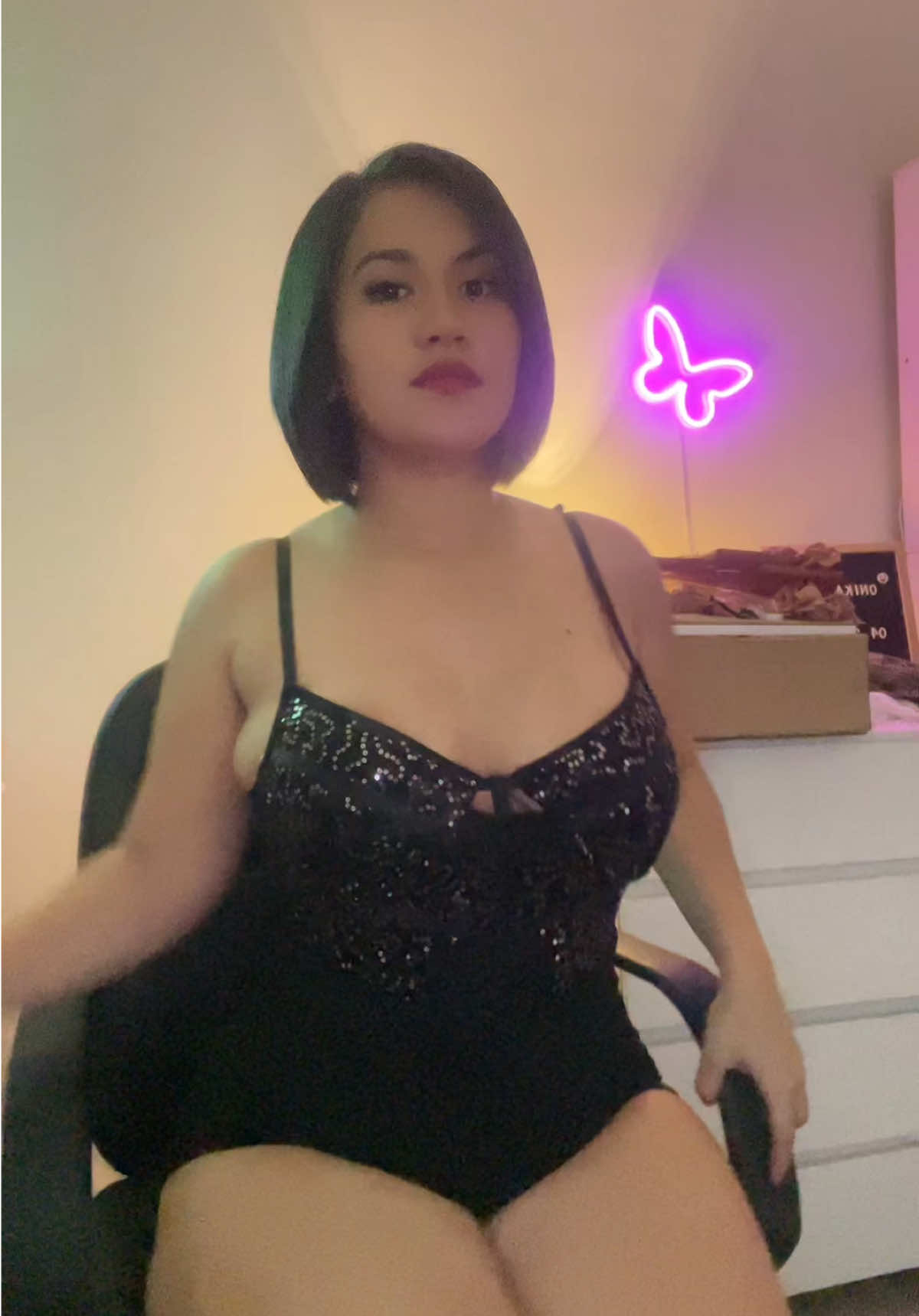 @𝓜𝓮𝓻𝓵𝓲𝓷𝓪 💋