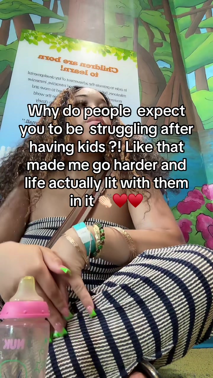 @itsAshuntii