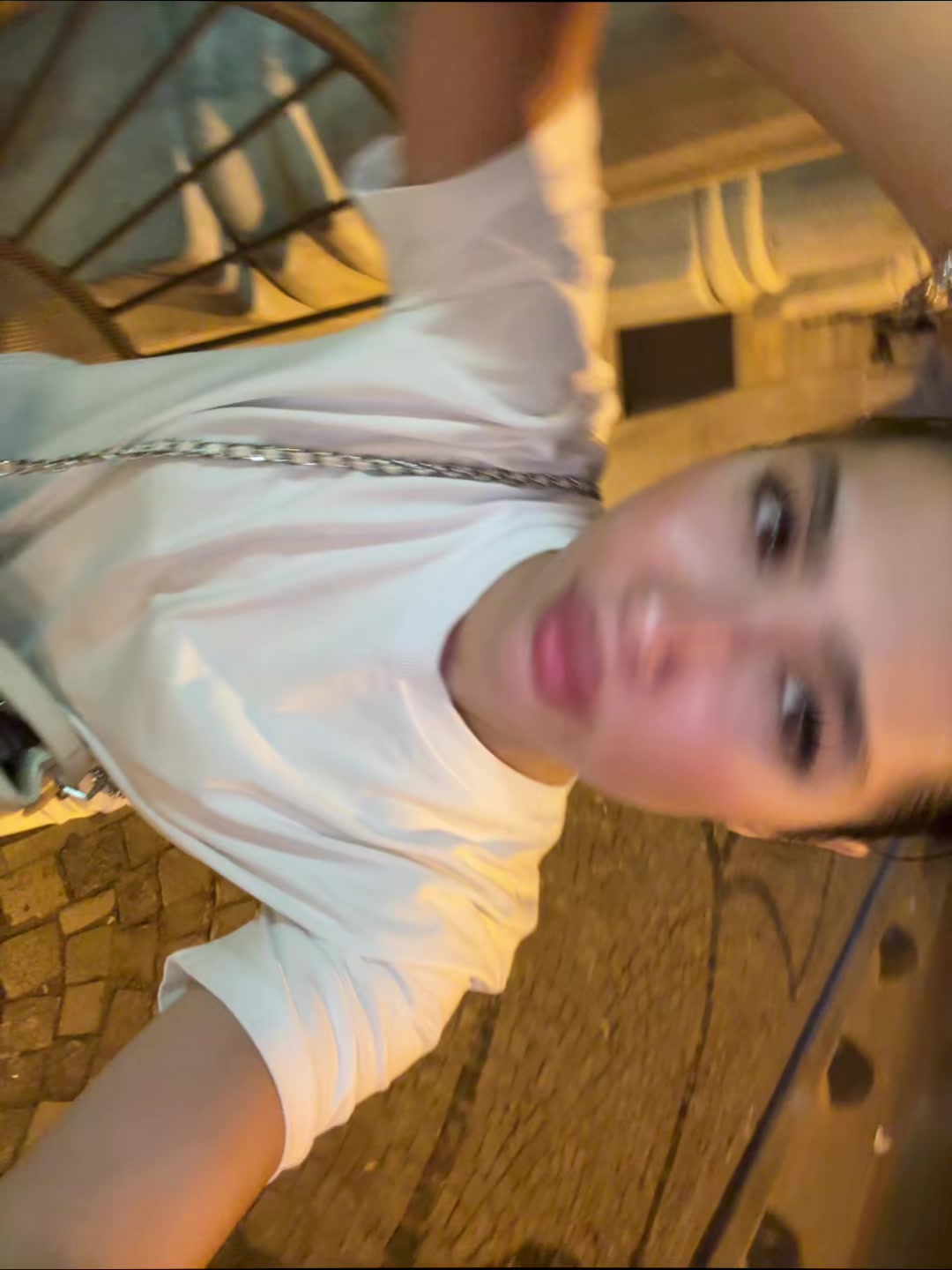 @Айша
