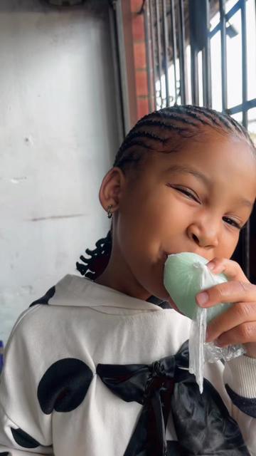 @anele dlams