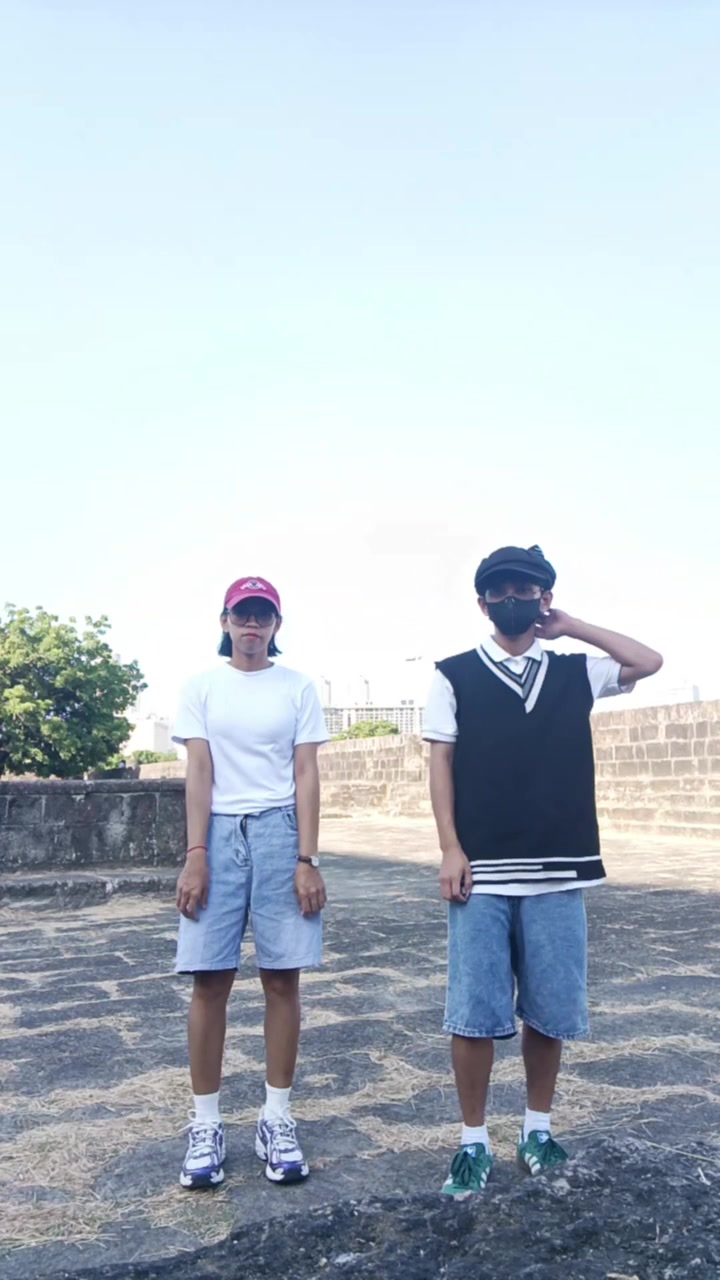 @𝒸𝒽𝓇𝒾𝓈