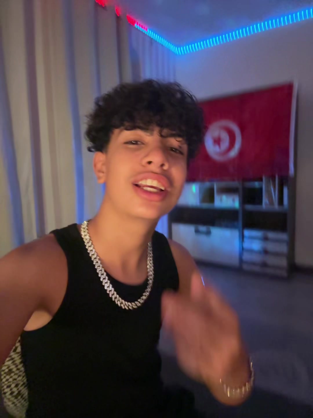 @𝐓𝐚𝐡𝐞𝐫
