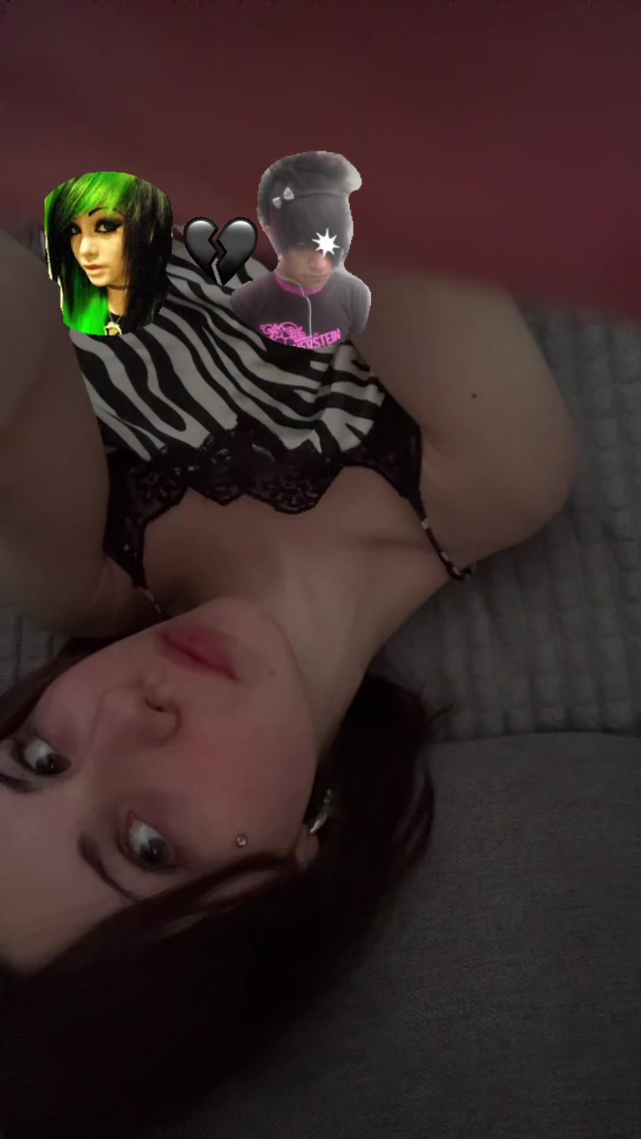 @KonFetta_