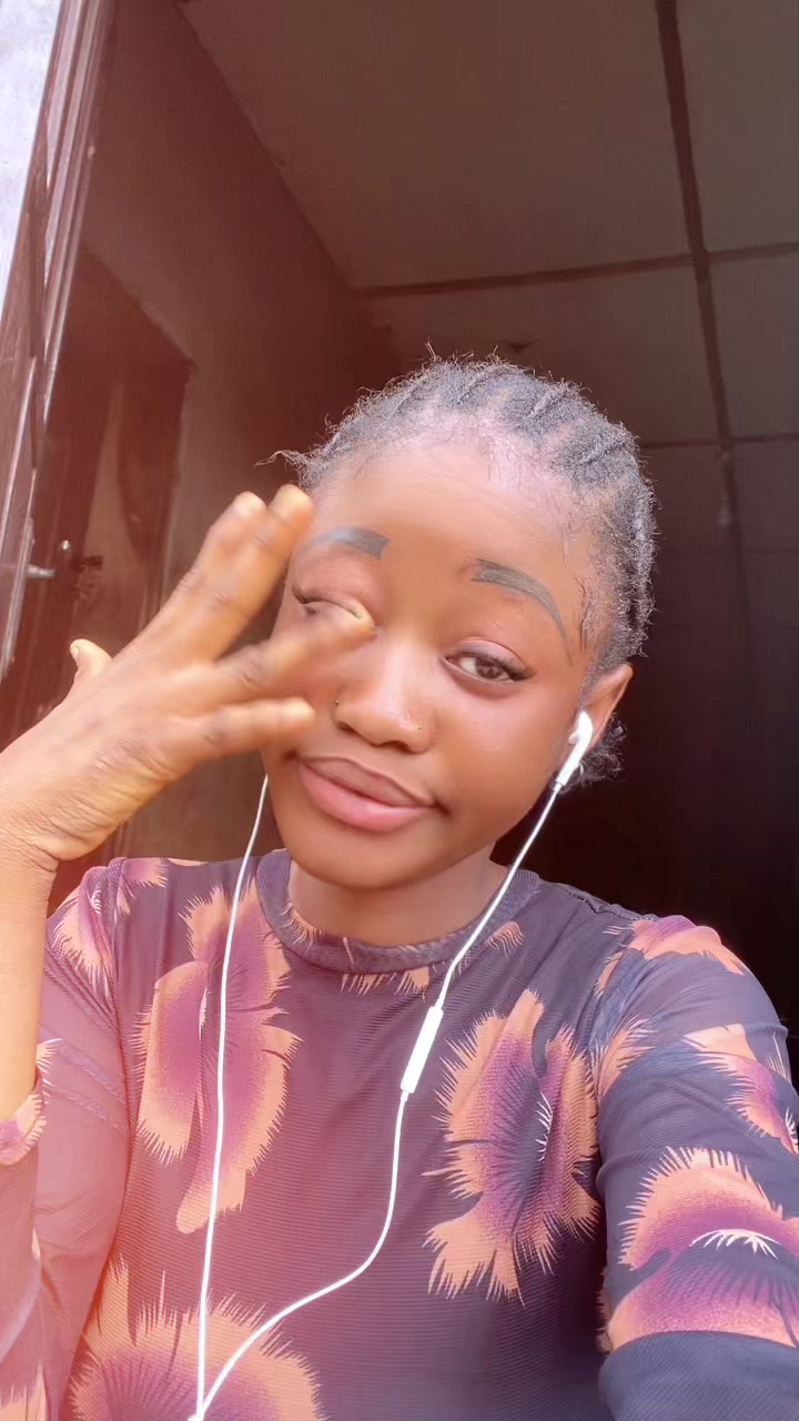 @Eniola🌸💗