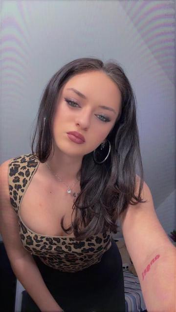@dakotaa