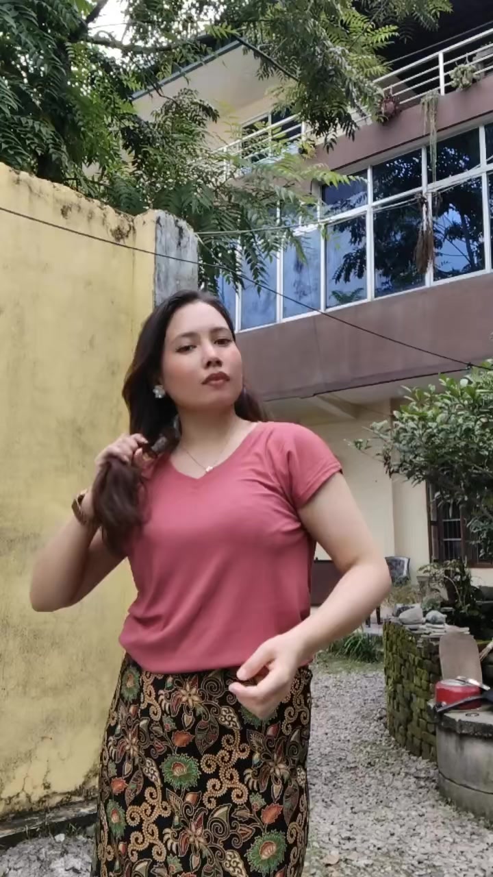 @💫