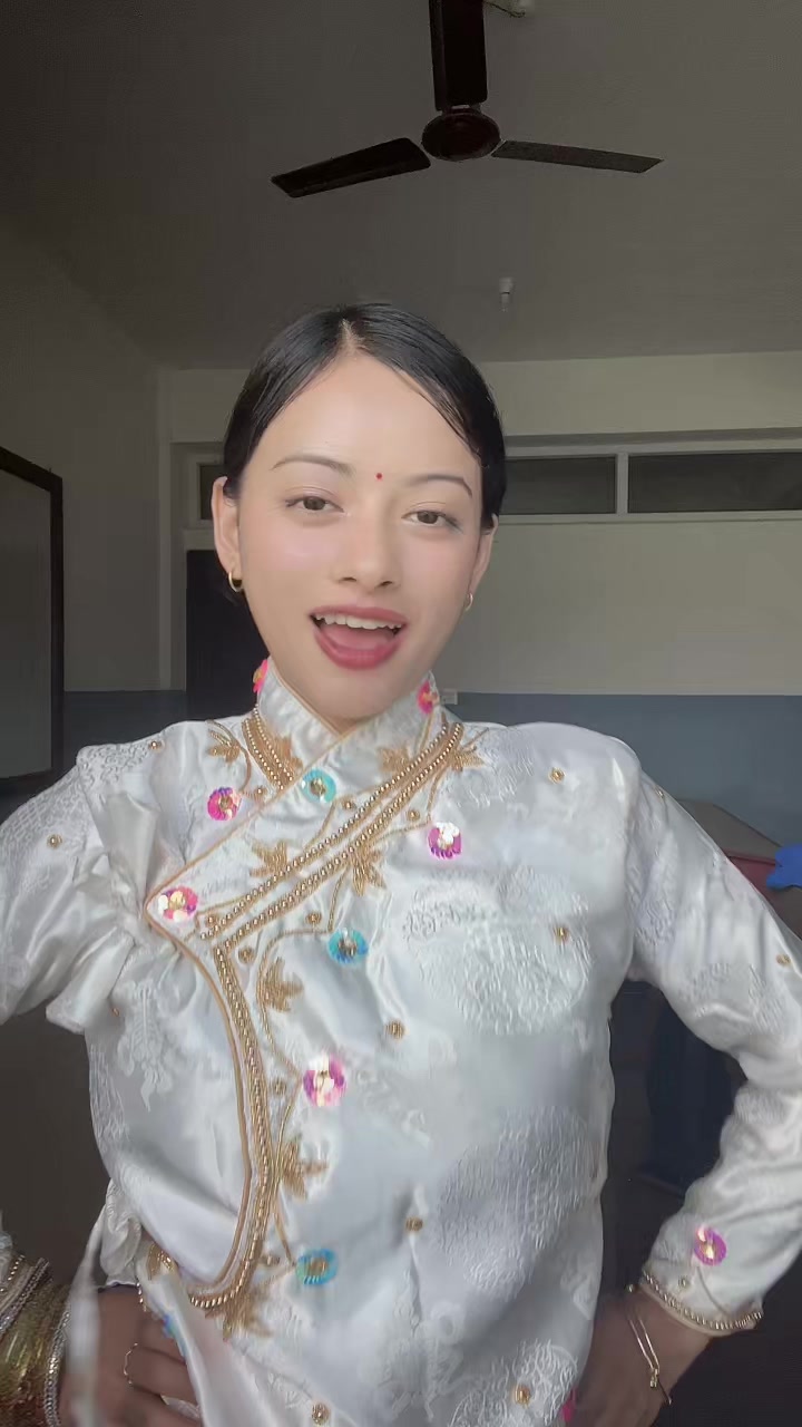 @Pᥫ᭡