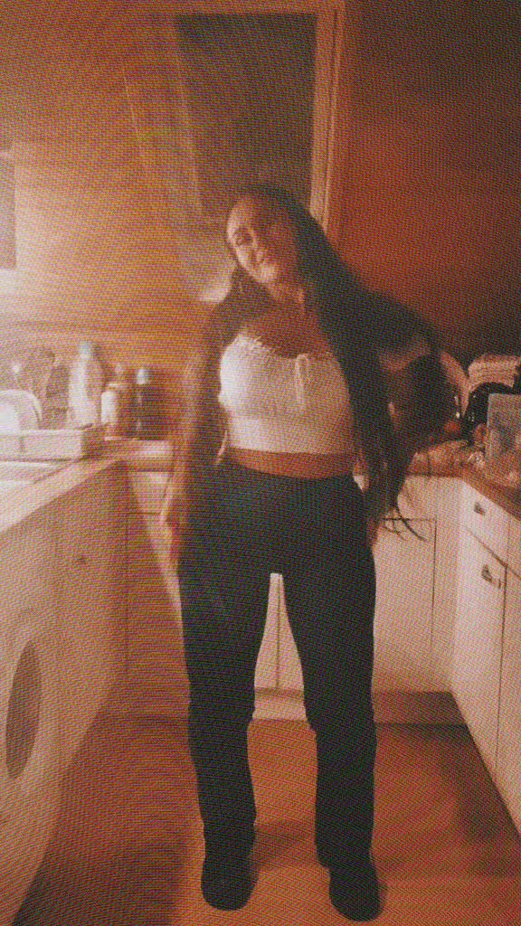 @YsaBella