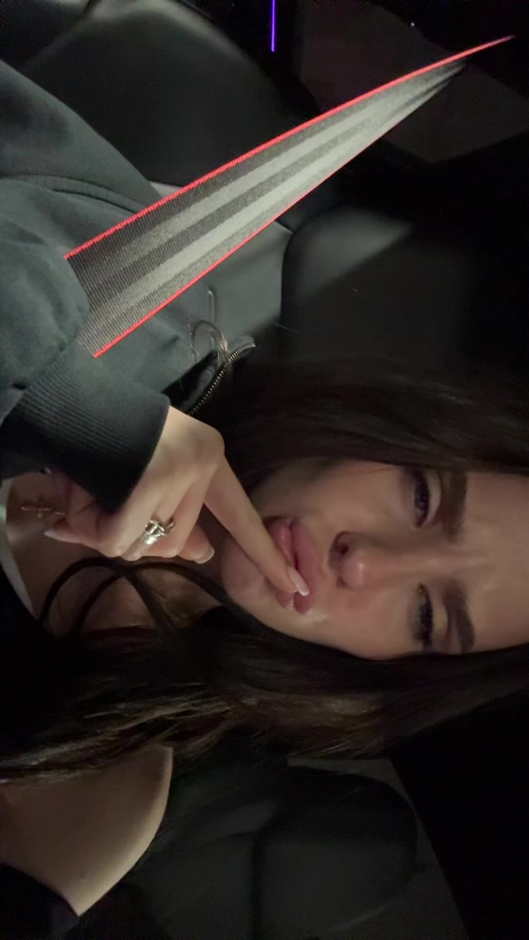 @Мелания 🧝🏼♀️