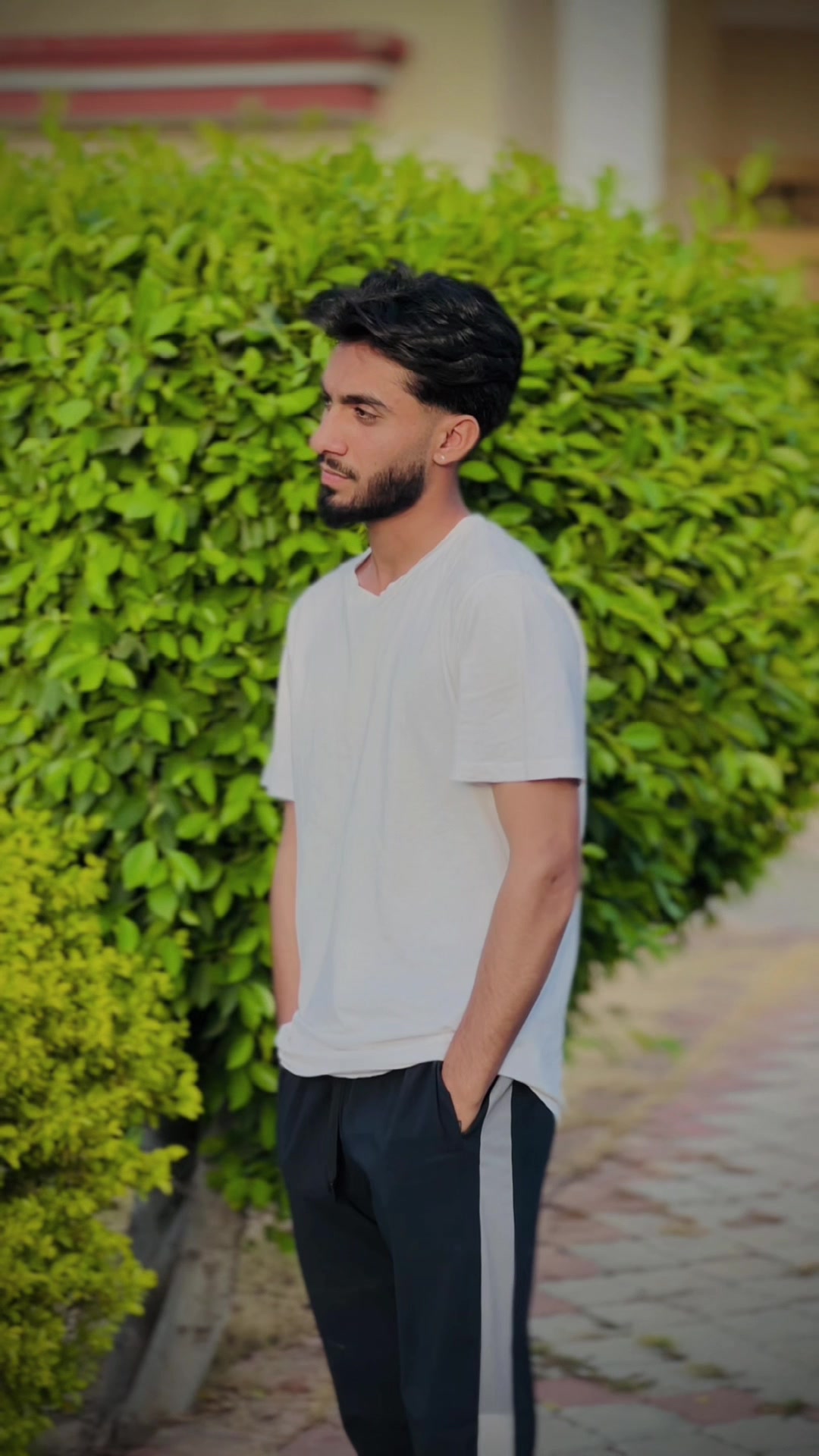 @Sʜᴇʀᴀᴢii 🇵🇰