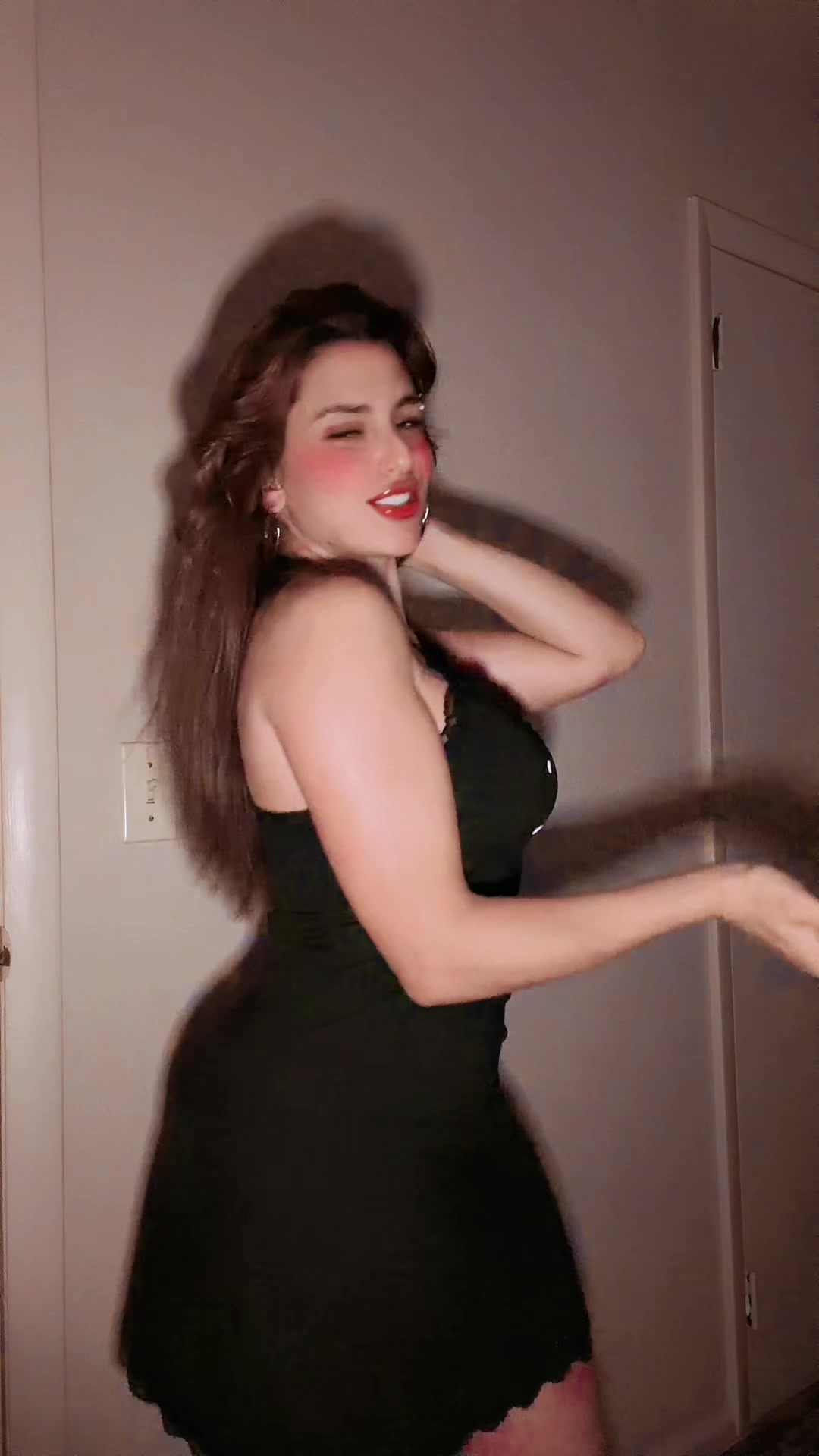 @🤎𝓐𝓶𝓸𝓸𝓻𝓪 🤎