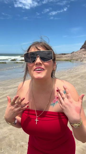 @YessyBernal1