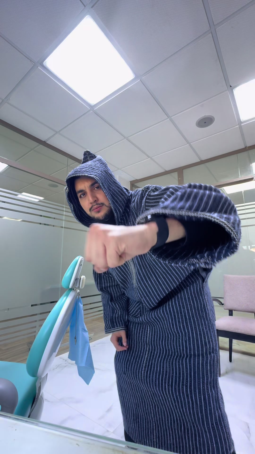 @Dr_med🦷