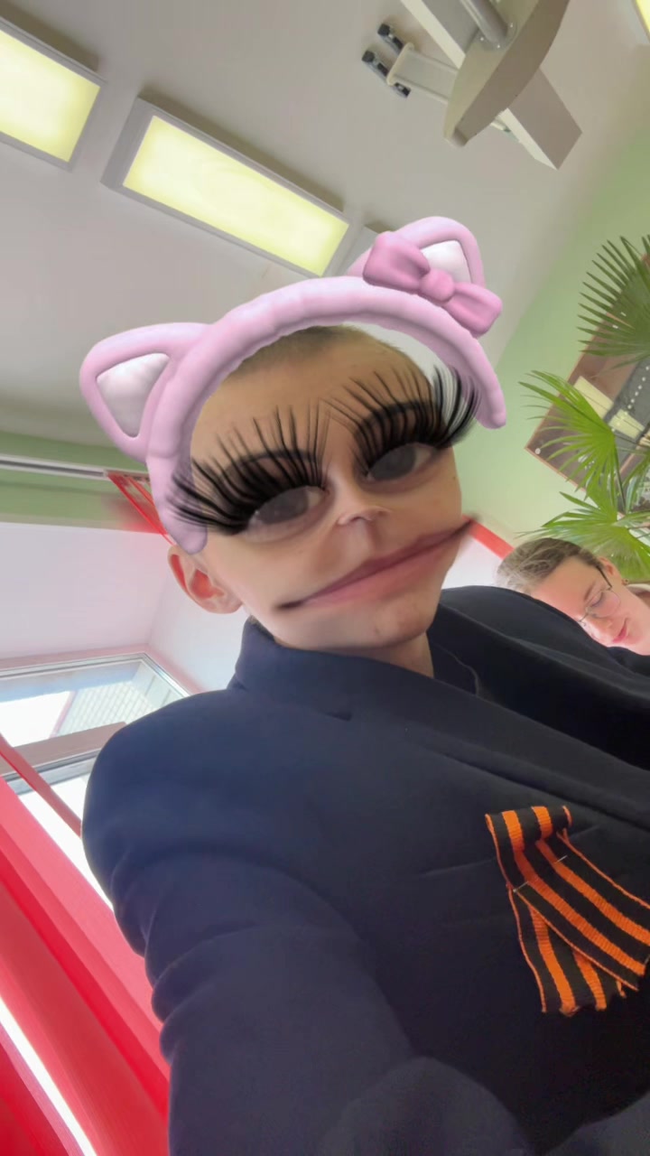 @Артём