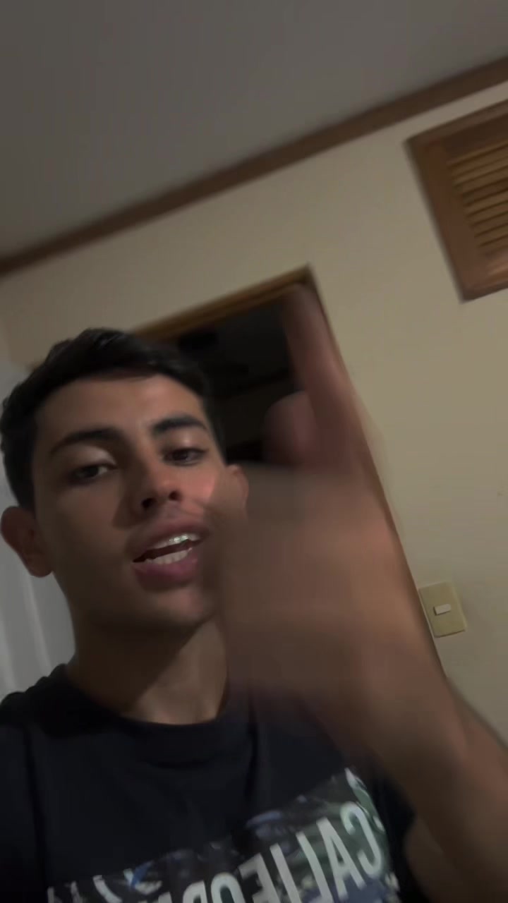 @Vibez