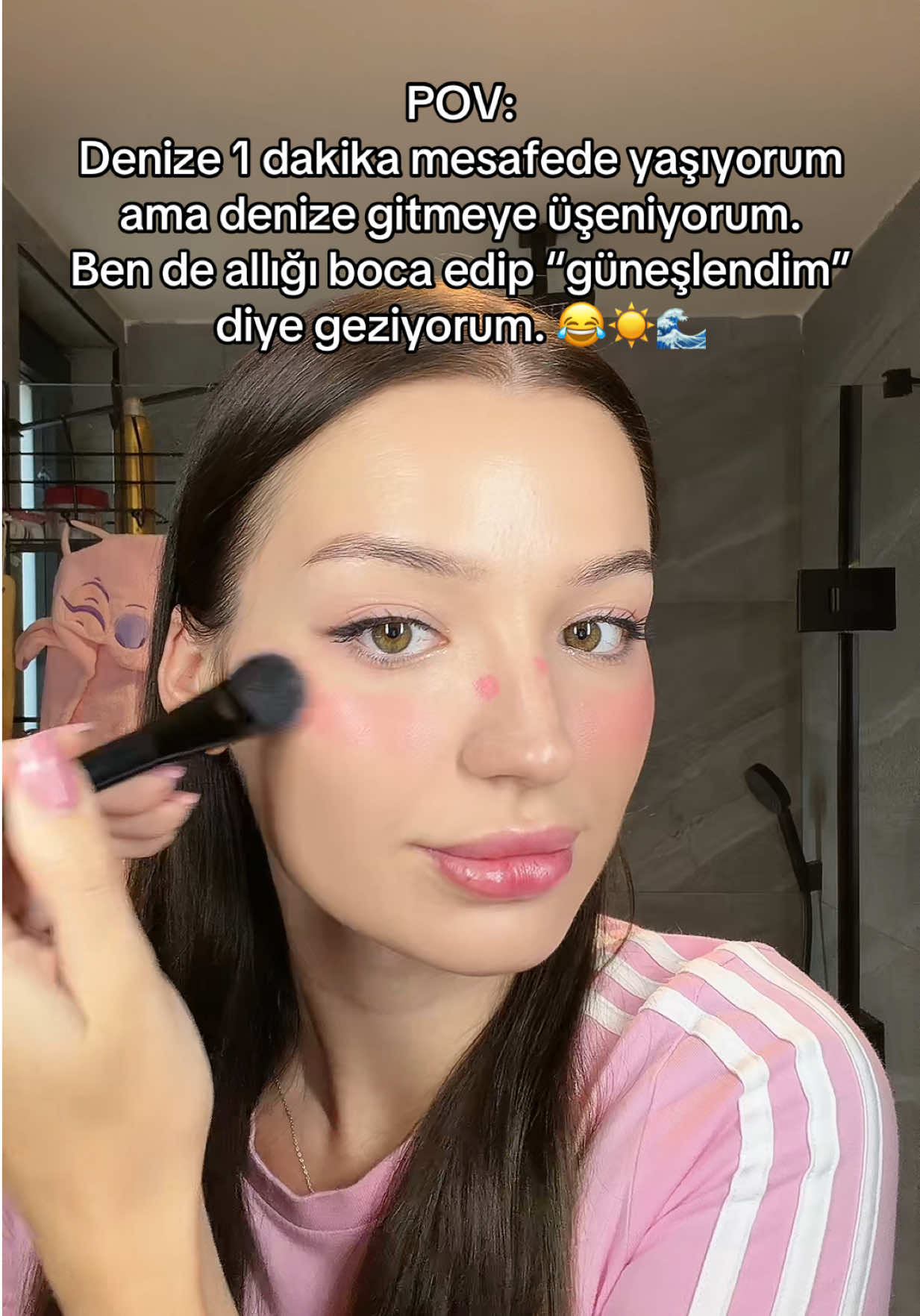 @Anna Gür