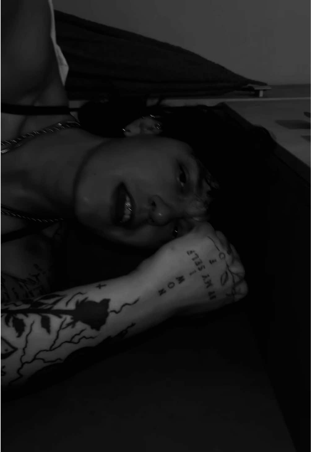 @yleniamecca
