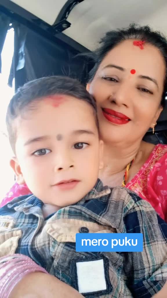 @Khushi poudal33♥️🙏