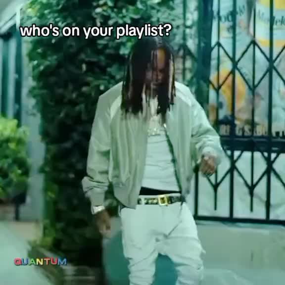 @yoyo_._