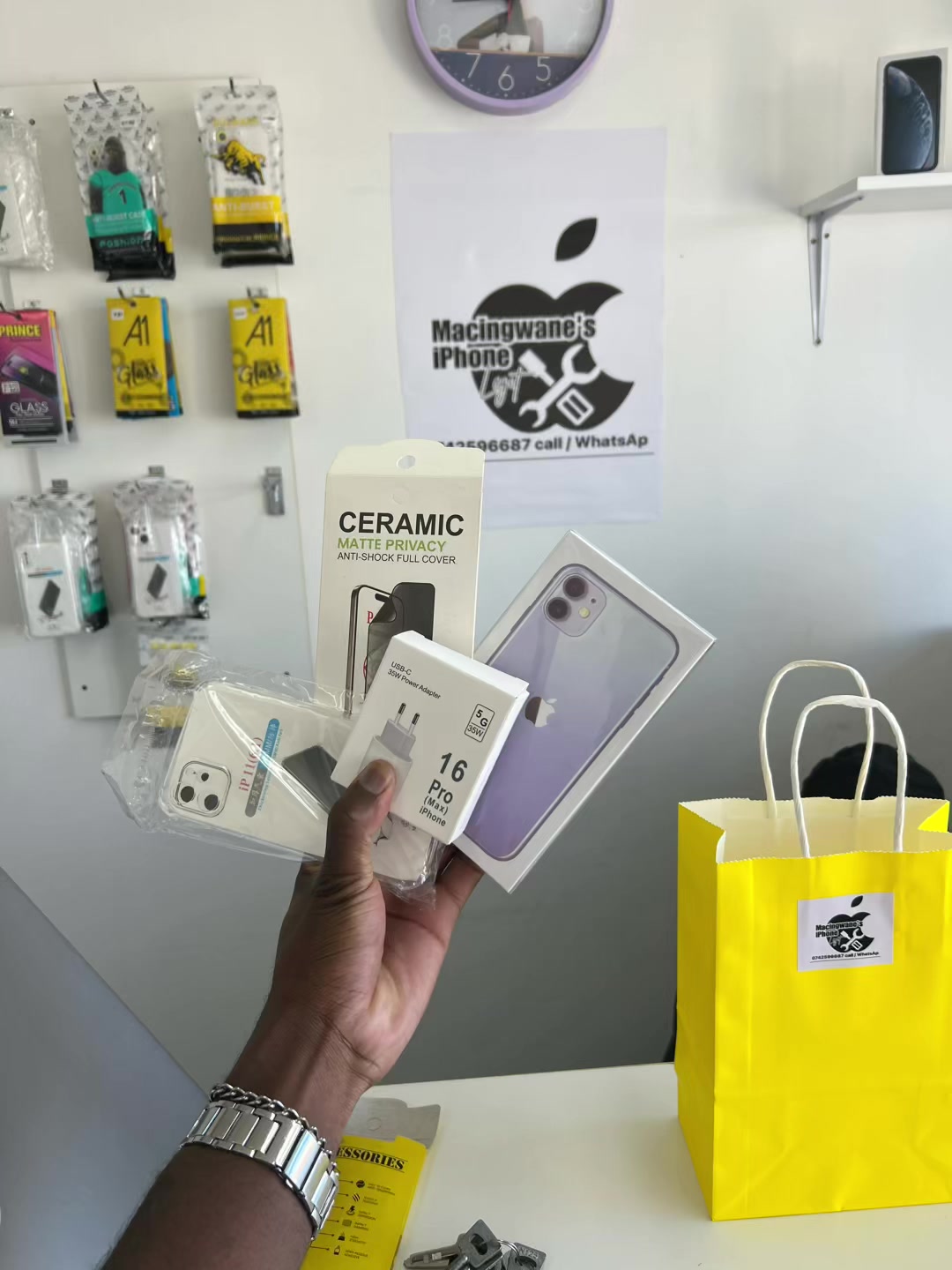 @Macingwane&rsquo;s iPhones Legit