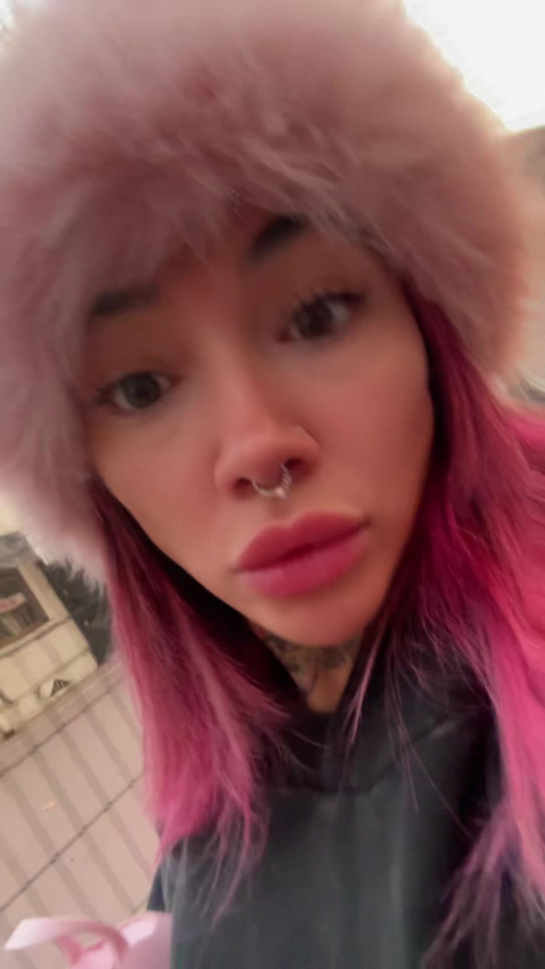 @Amandarossepinkfox