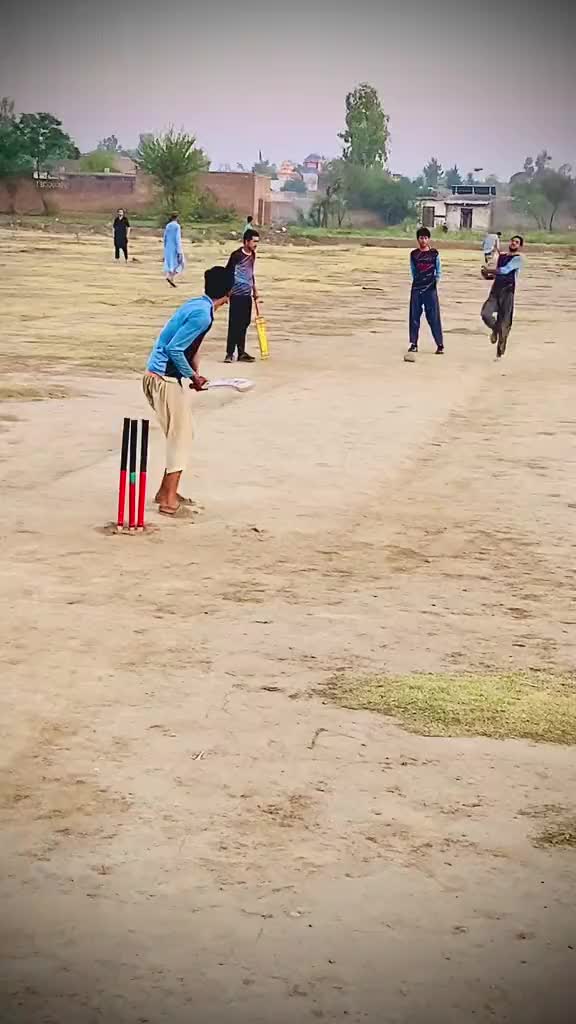 @KHAN G