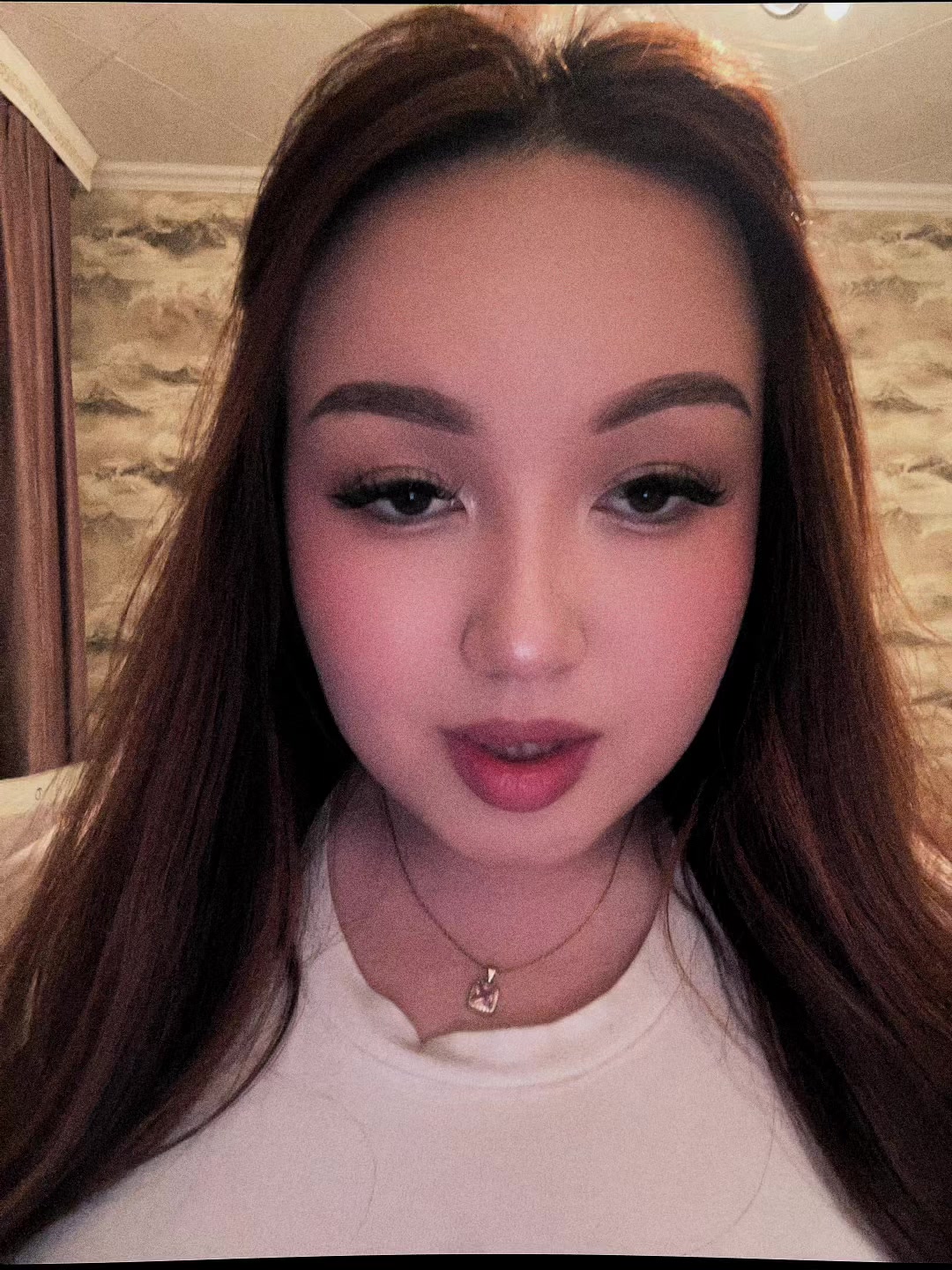 @Juldyz🤍