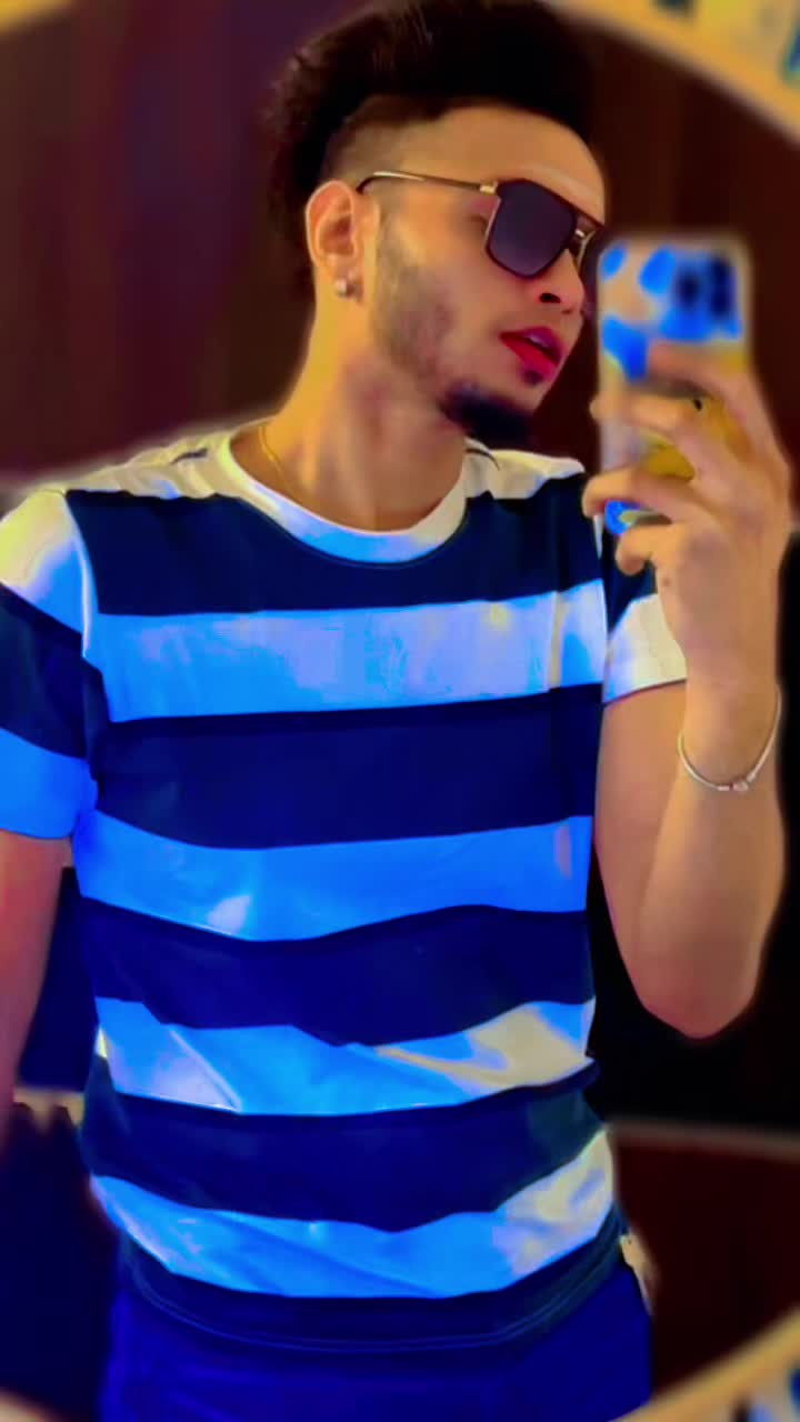 @𓆩விஷ்ணு குமார்𓆪&rsquo;💛🌙