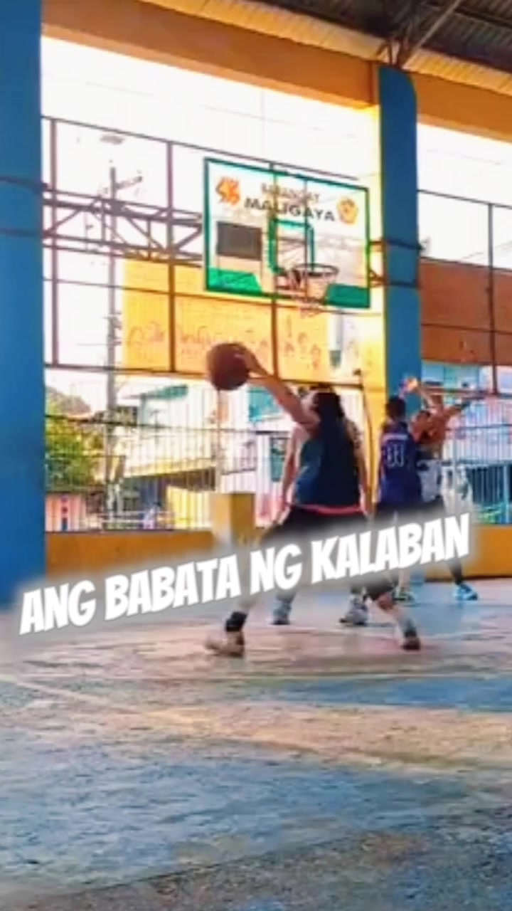 @ONE HANDER💪