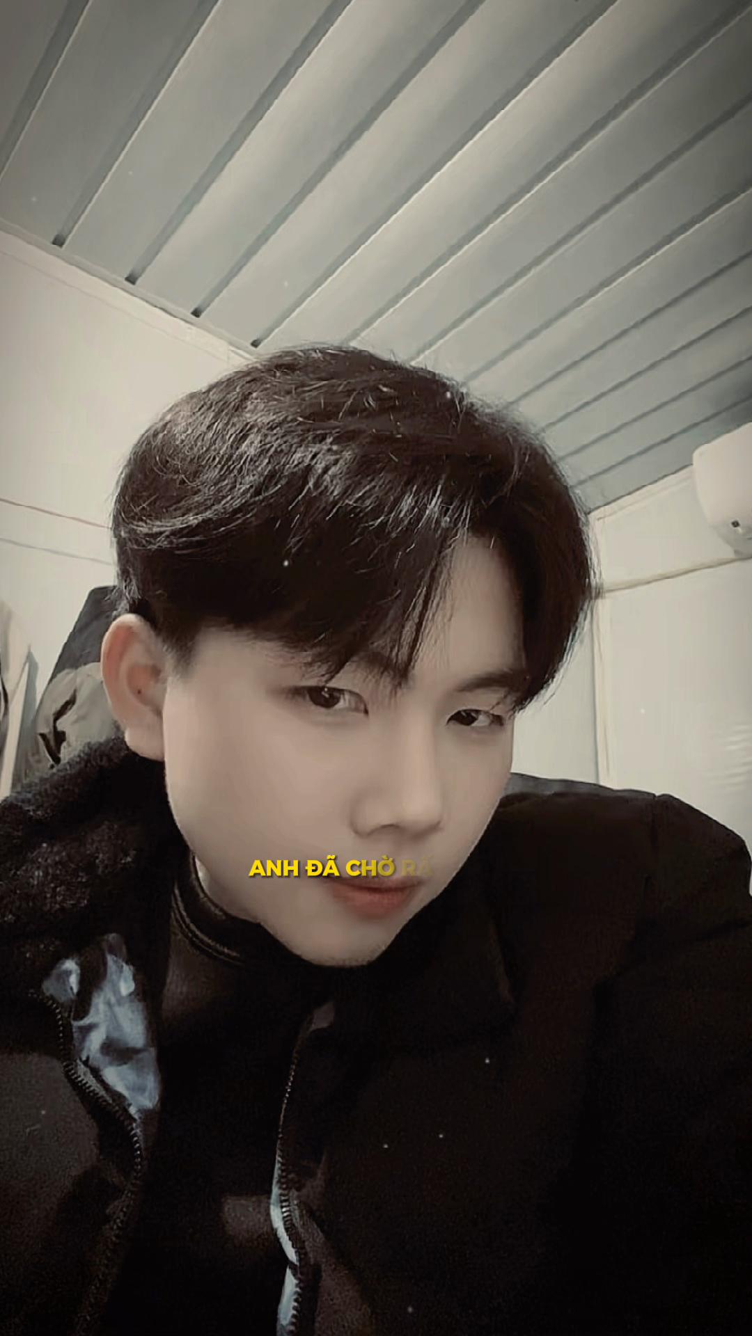 @Lân