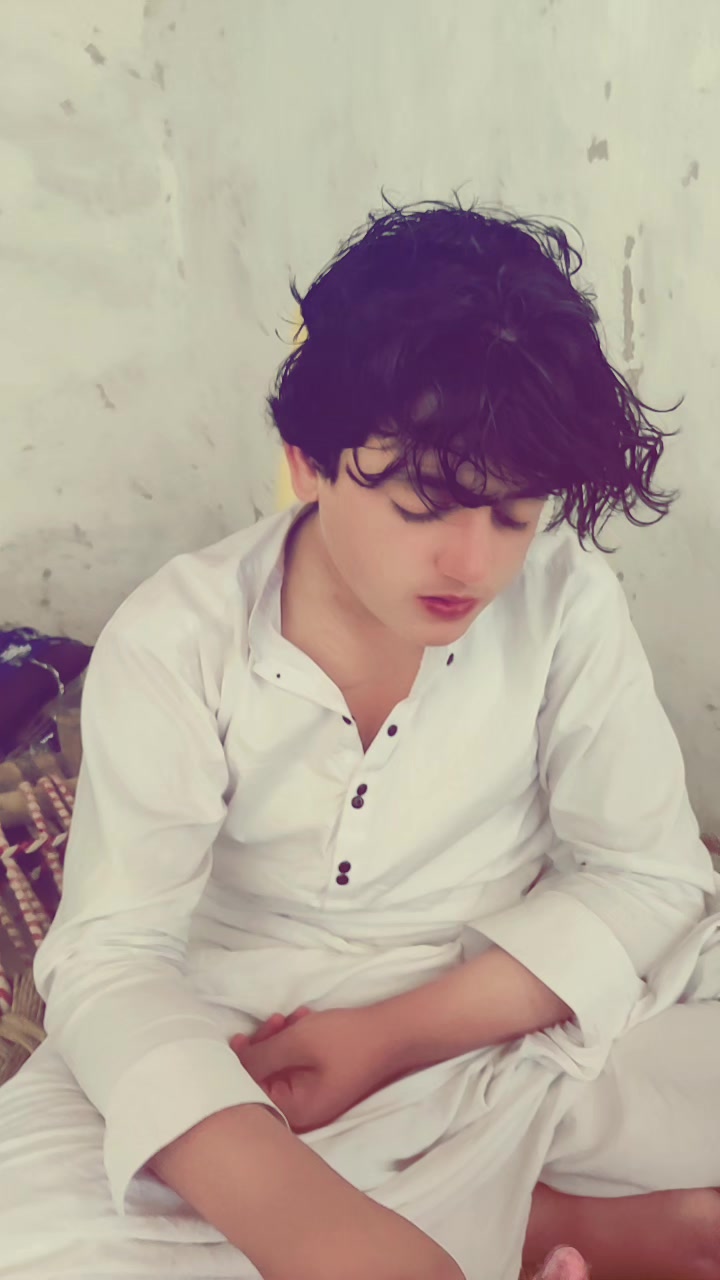@❣️Noman gulli 😘