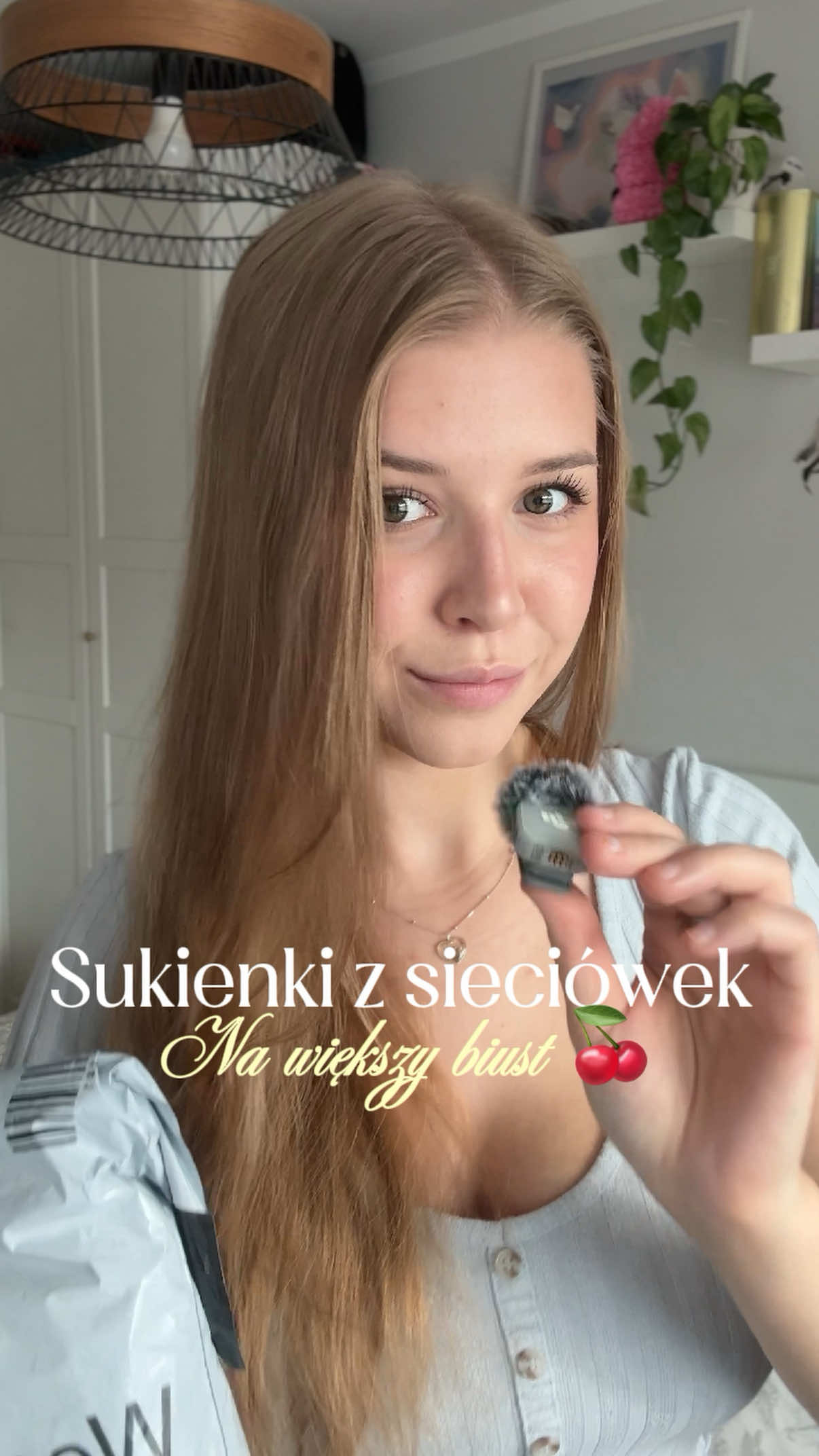 @navrockaaa 🍒•FASHION•BEAUTY•