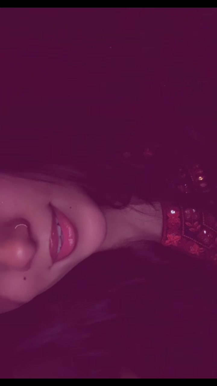 @•🦢•